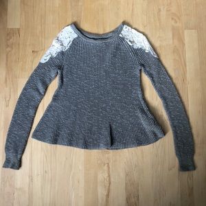 Grey sweater with white lace shoulders